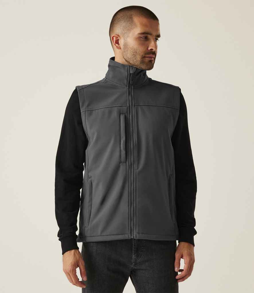 Regatta Mens Bradwell II Softshell Bodywarmer ES