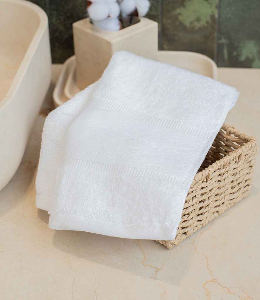 Organic Printable Border Bath Towel front view