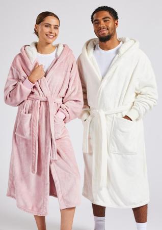 Towels, Robes & Slippers