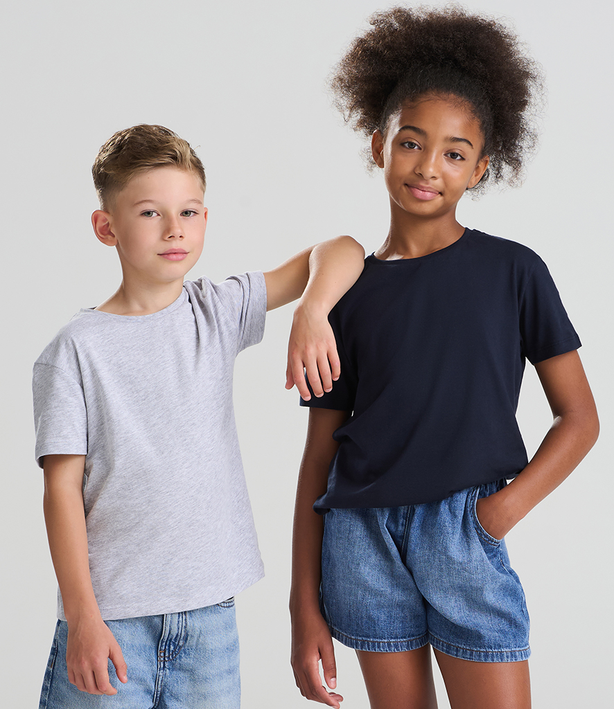 boy in heather grey t-shirt next to girl in dark navy tshirt