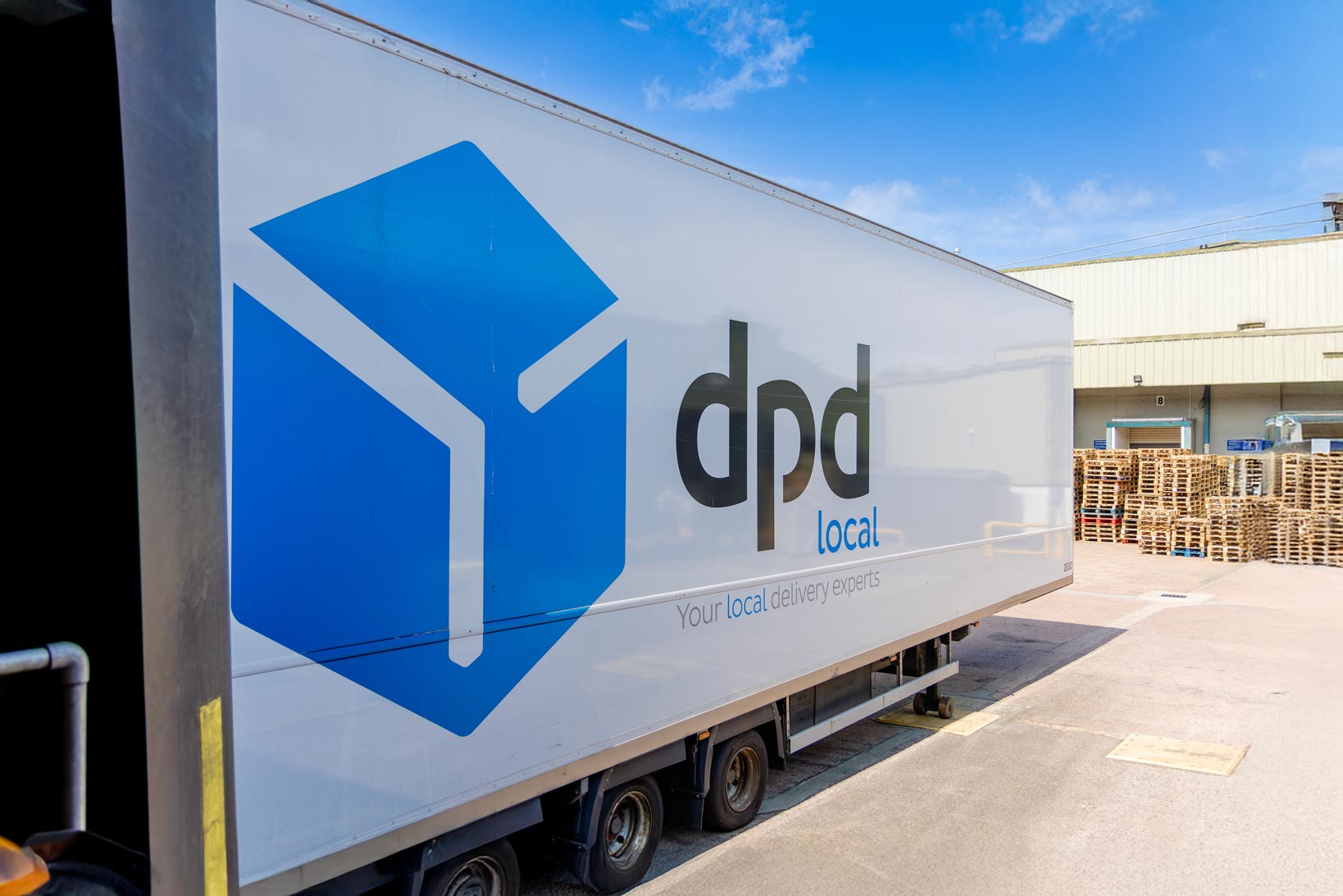 Deliveries powered by DPD