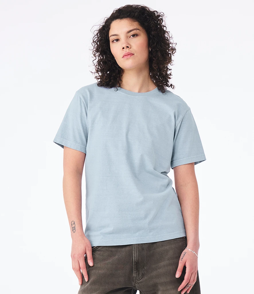 Women wearing washed t-shirt in pale blue